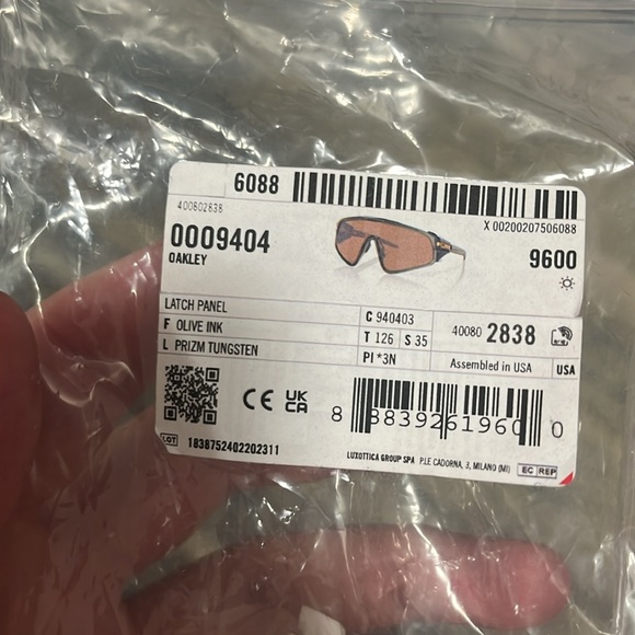 Oakley Latch Panel Sunglasses - Picture 5 of 5